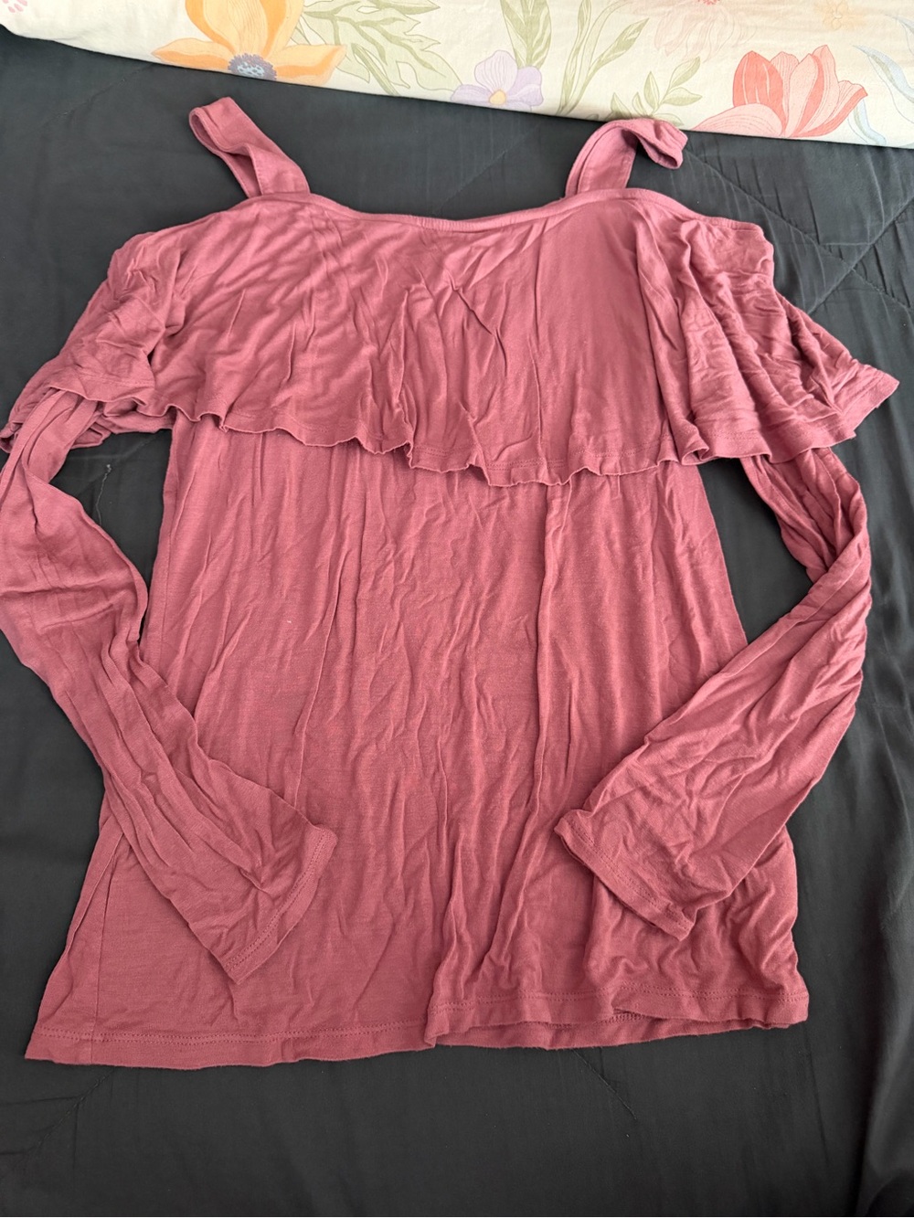 Thalia Sodi Off-Shoulder Ruffle Long Sleeve Top - Mauve Pink